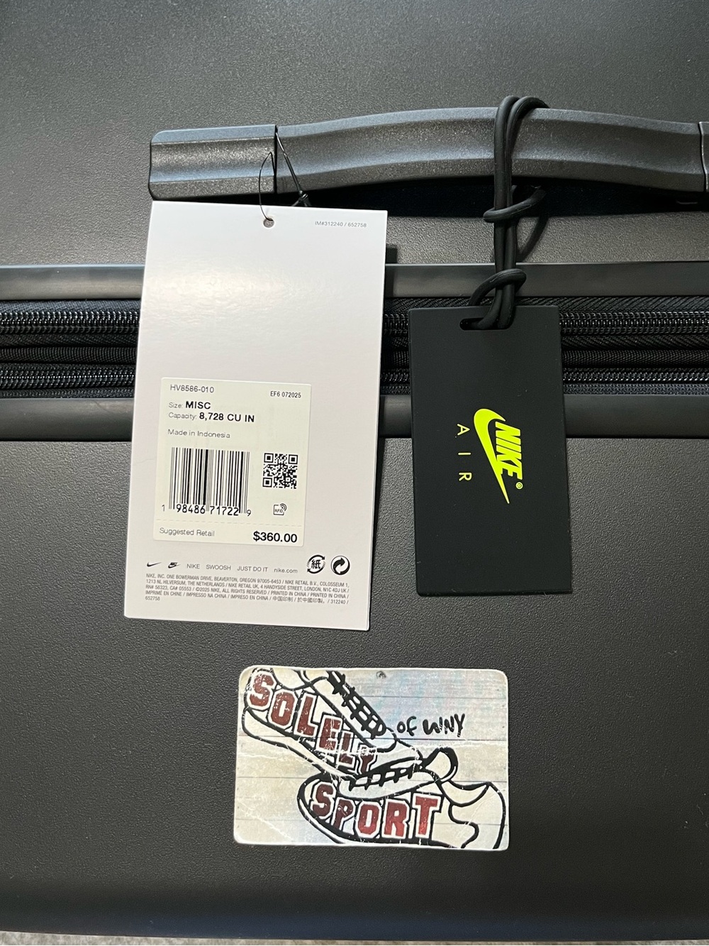 New Nike Air Force 1 29” Large Hardshell Checked Luggage Suitcase Black $360 - Picture 7 of 15